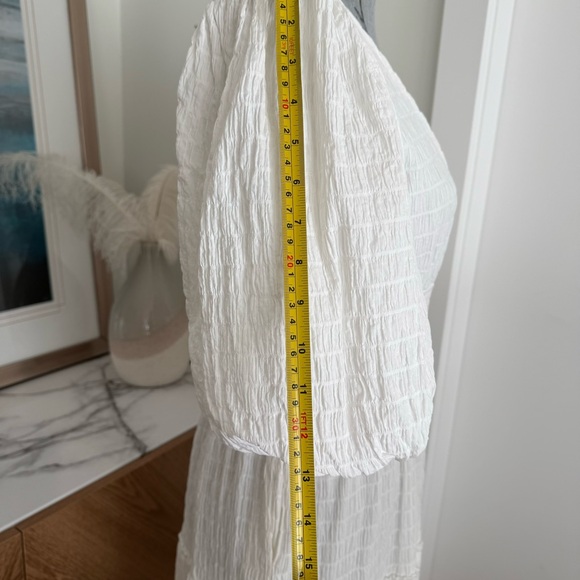 Sovere Australian brand Cotton Puffed Sleeve Off White Tiered Summer Dress - Picture 9 of 16